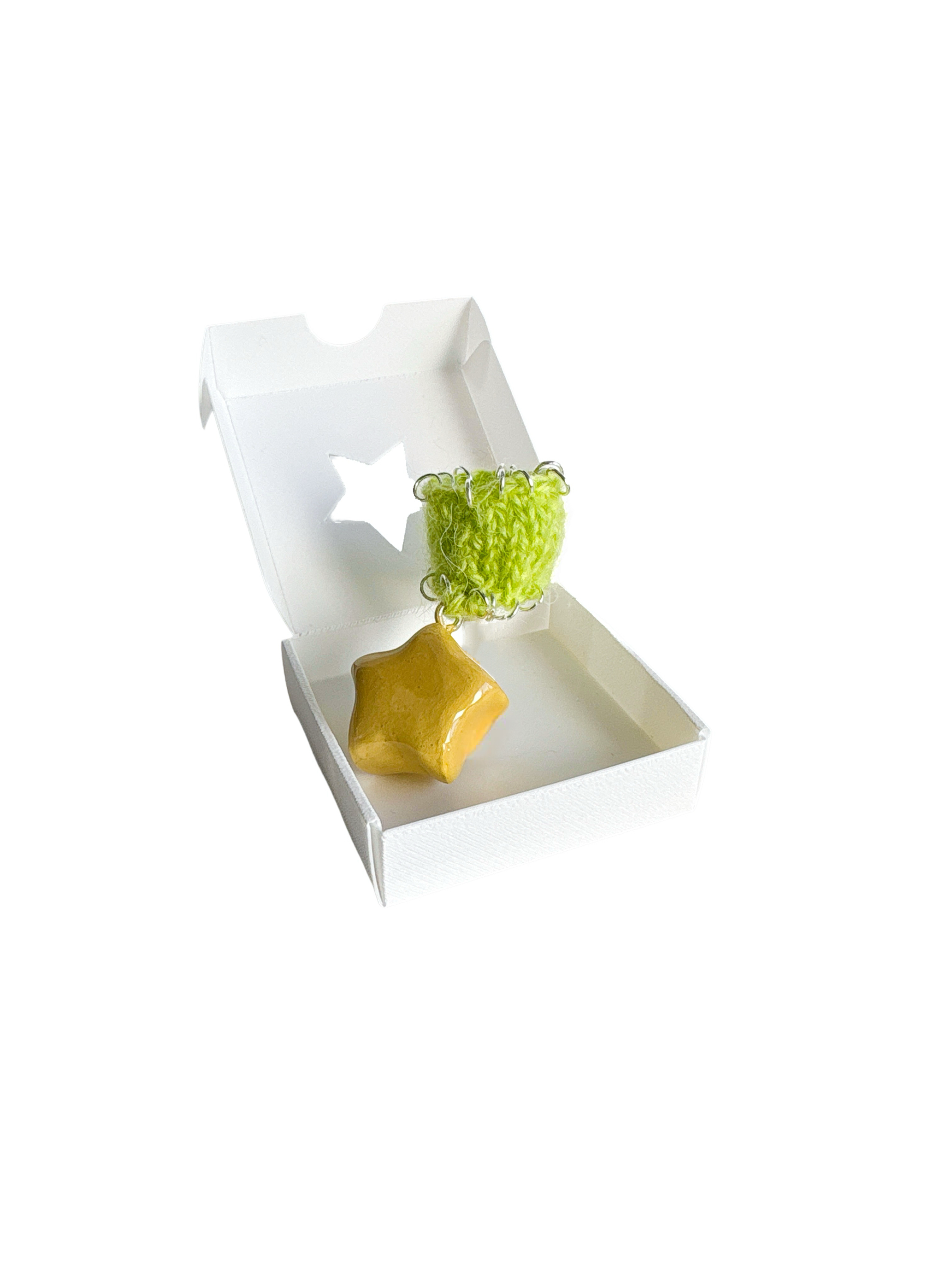 Astray Star Ring <6>