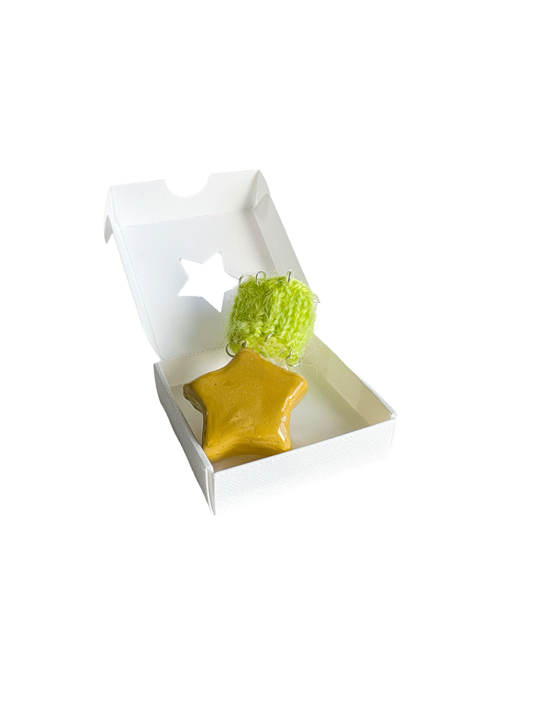 Astray Star Ring <10>
